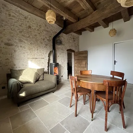 Appartement Dans Une Vieille Ferme Bugiste Ceyzerieu Extérieur photo